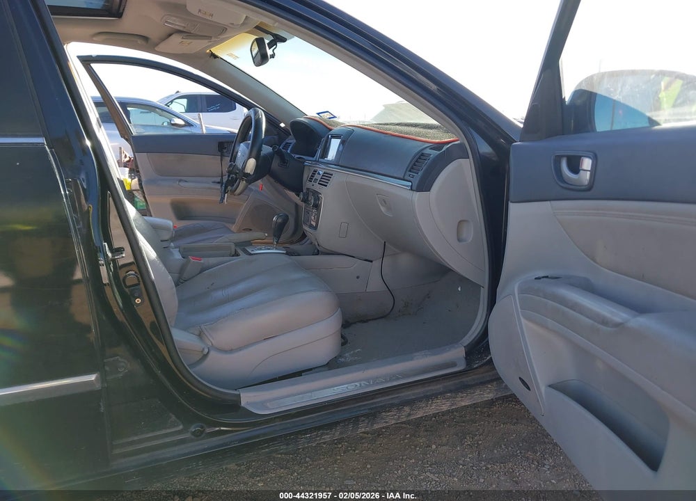 2008 HYUNDAI SONATA LIMITED/SE VIN: 5NPEU46C48H354086