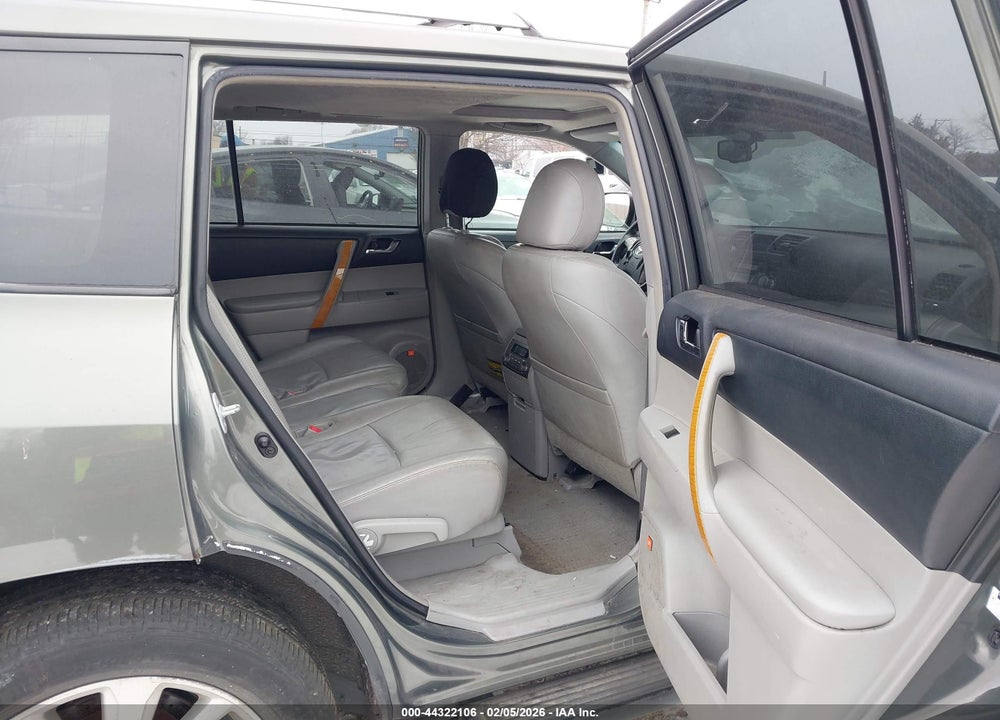 2008 TOYOTA HIGHLANDER HYBRID LIMITED VIN: JTEEW44A282017487