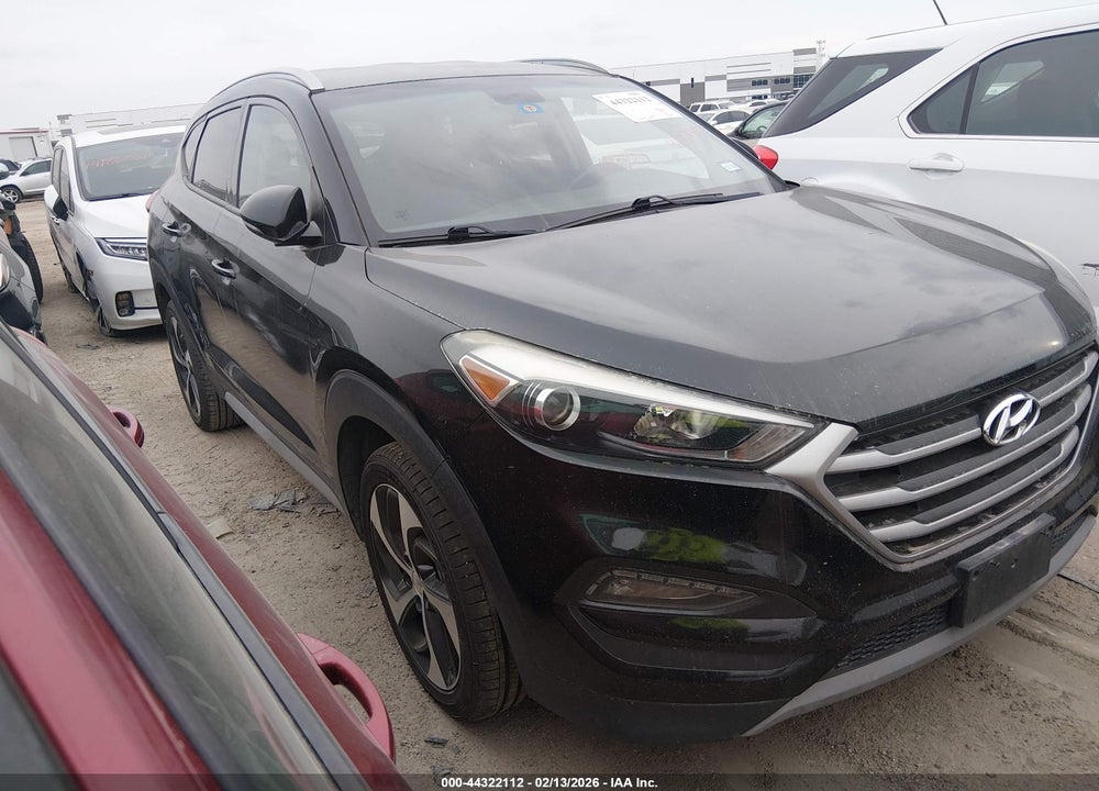 2018 HYUNDAI TUCSON SPORT VIN: KM8J33AL2JU803307