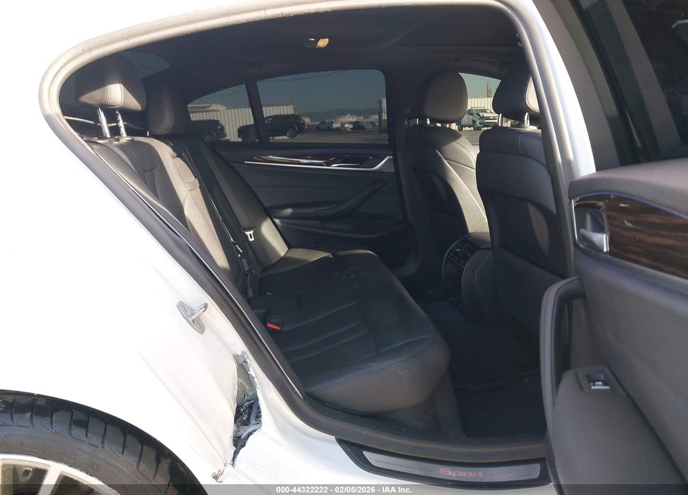2019 BMW 530I VIN: WBAJA5C54KBX49121