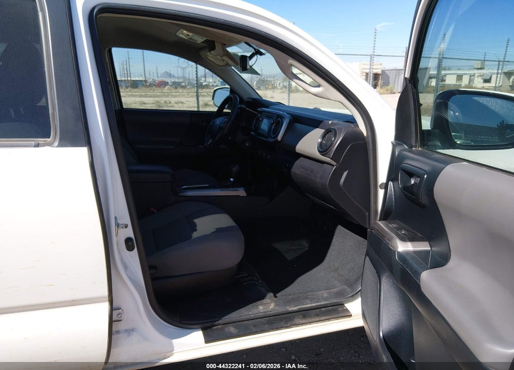 2016 TOYOTA TACOMA SR5 V6 VIN: 3TMAZ5CN8GM019983