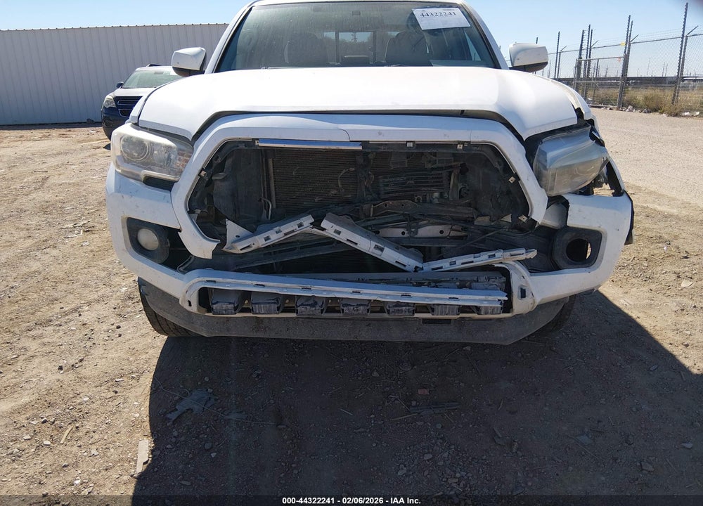 2016 TOYOTA TACOMA SR5 V6 VIN: 3TMAZ5CN8GM019983