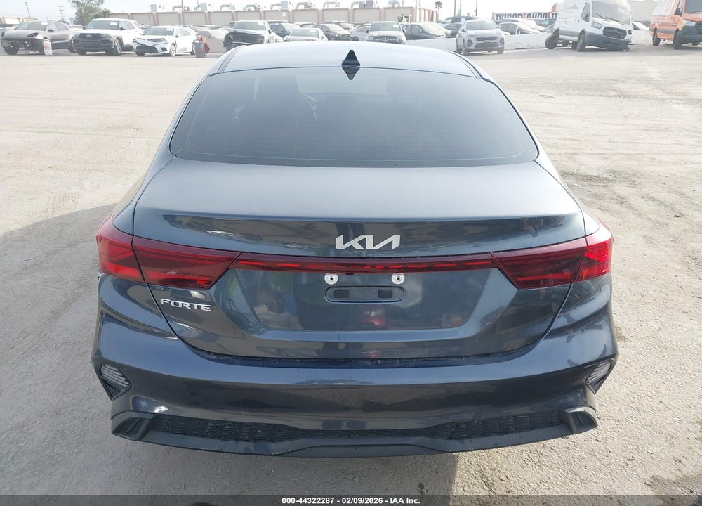 2024 KIA FORTE LXS VIN: 3KPF24AD3RE826083
