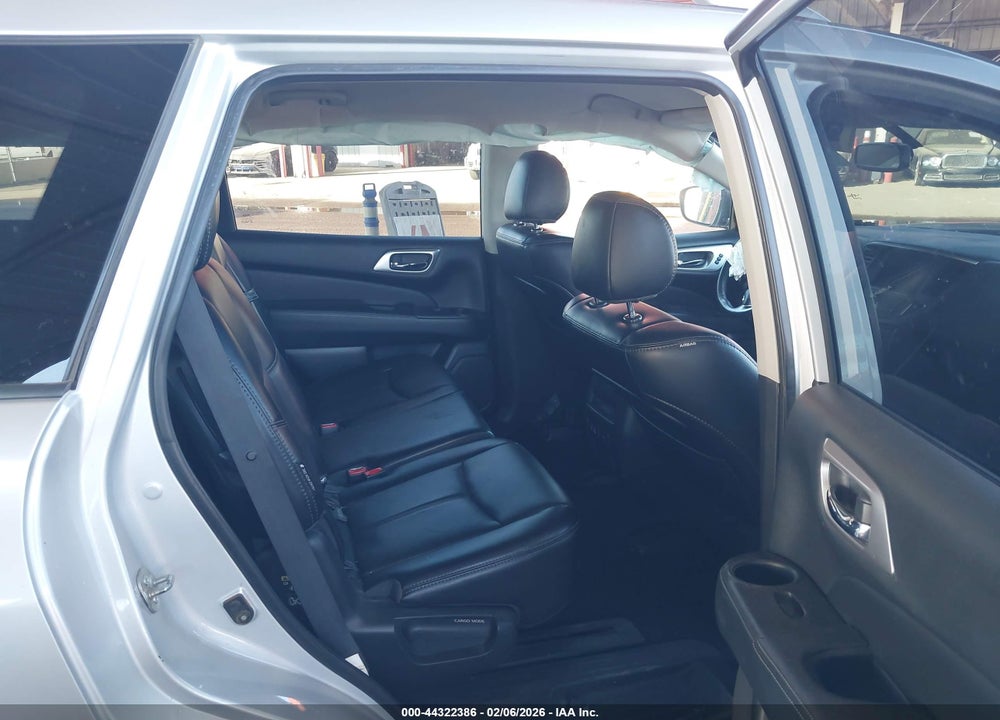 2020 NISSAN PATHFINDER SL 4WD VIN: 5N1DR2CM4LC611178