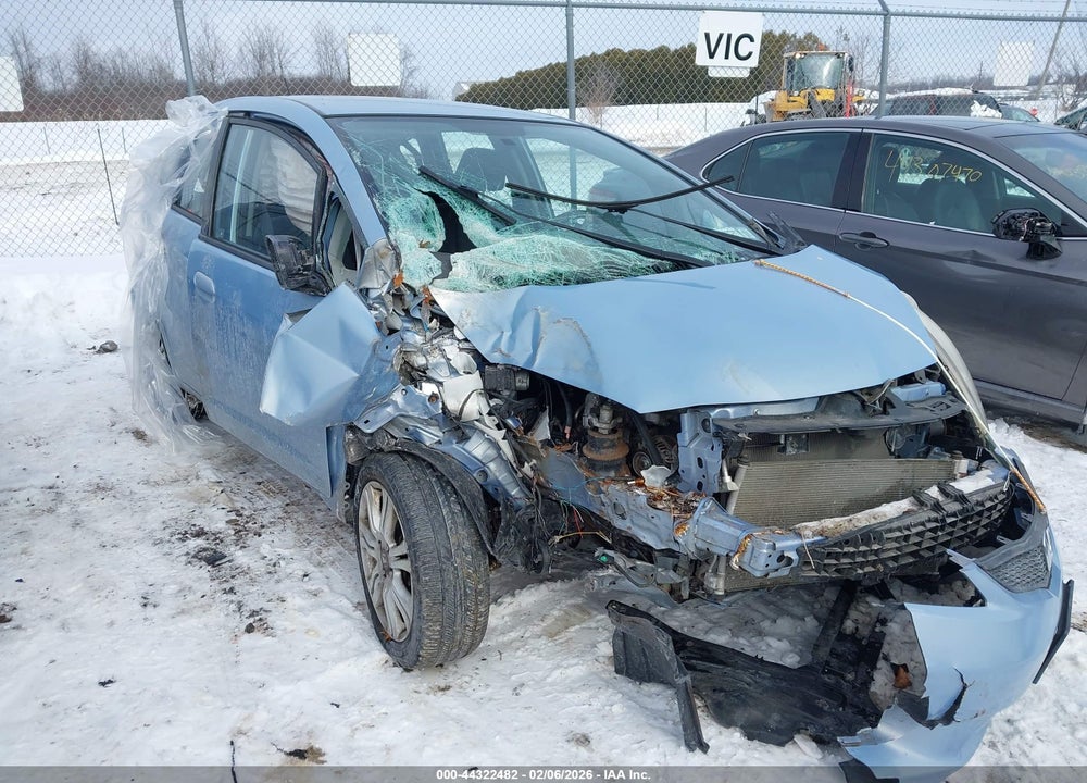 2010 HONDA FIT SPORT VIN: JHMGE8G49AC011391