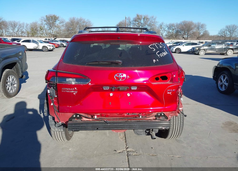 2025 TOYOTA COROLLA CROSS XLE VIN: 7MUEAAAG1SV148801