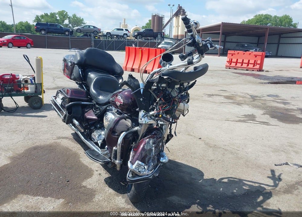 2006 HARLEY-DAVIDSON FLHTCUI VIN: 1HD1FCW186Y694529