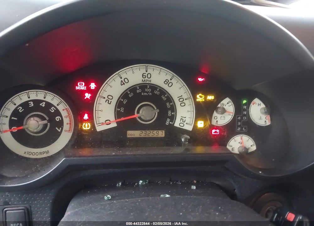 2010 TOYOTA FJ CRUISER VIN: JTEZU4BF5AK010206
