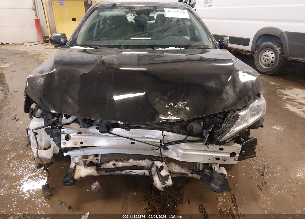 2022 TOYOTA CAMRY LE VIN: 4T1C11AK6NU629080