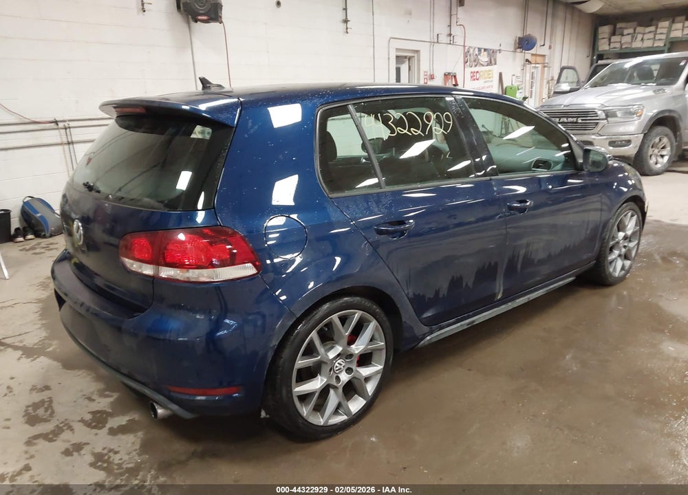 2013 VOLKSWAGEN GTI VIN: WVWGD7AJ2DW039498