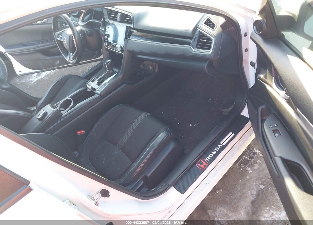 2019 HONDA CIVIC SPORT VIN: 2HGFC2F86KH528927