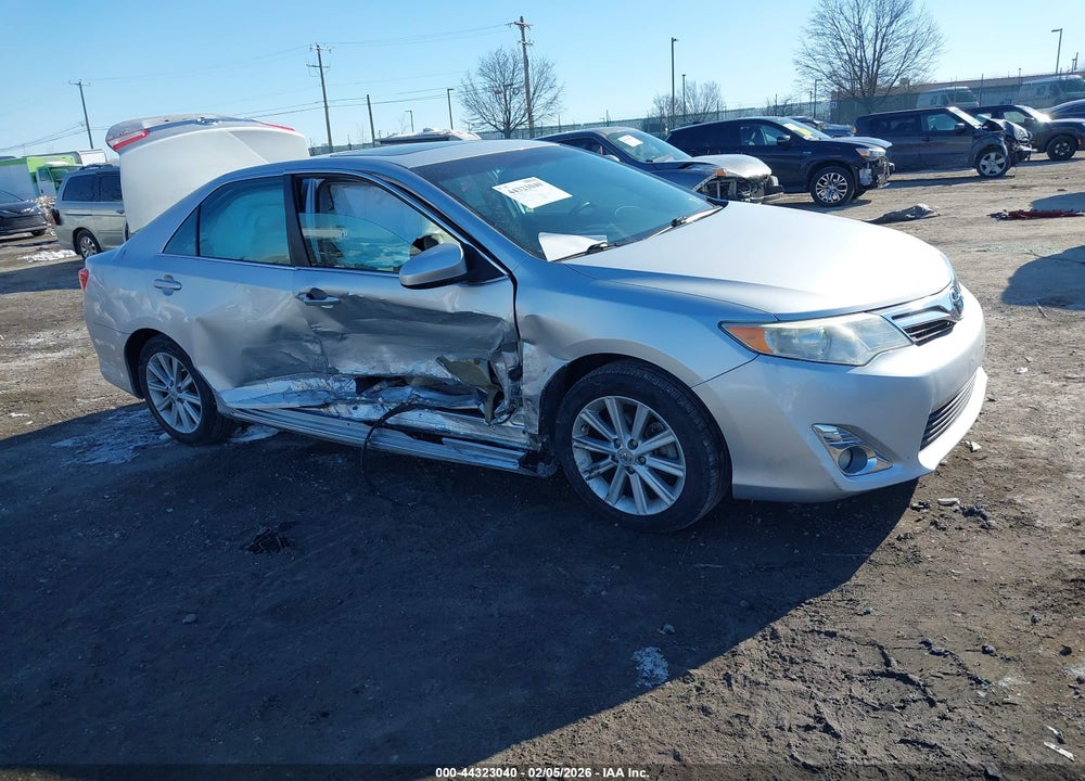 2013 TOYOTA CAMRY XLE VIN: 4T4BF1FK2DR284107