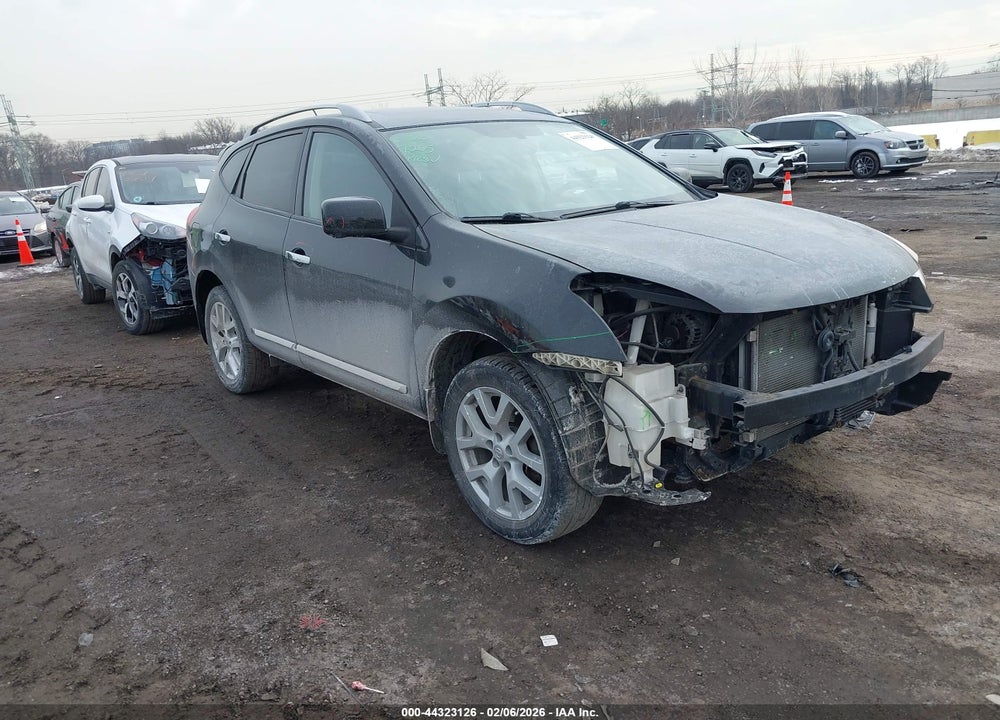 2013 NISSAN ROGUE SV W/SL PKG VIN: JN8AS5MV2DW647265