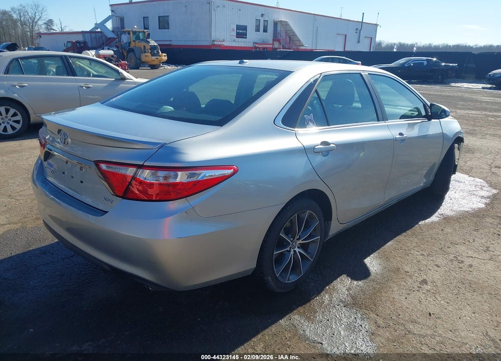 2015 TOYOTA CAMRY XSE VIN: 4T1BF1FK1FU028716
