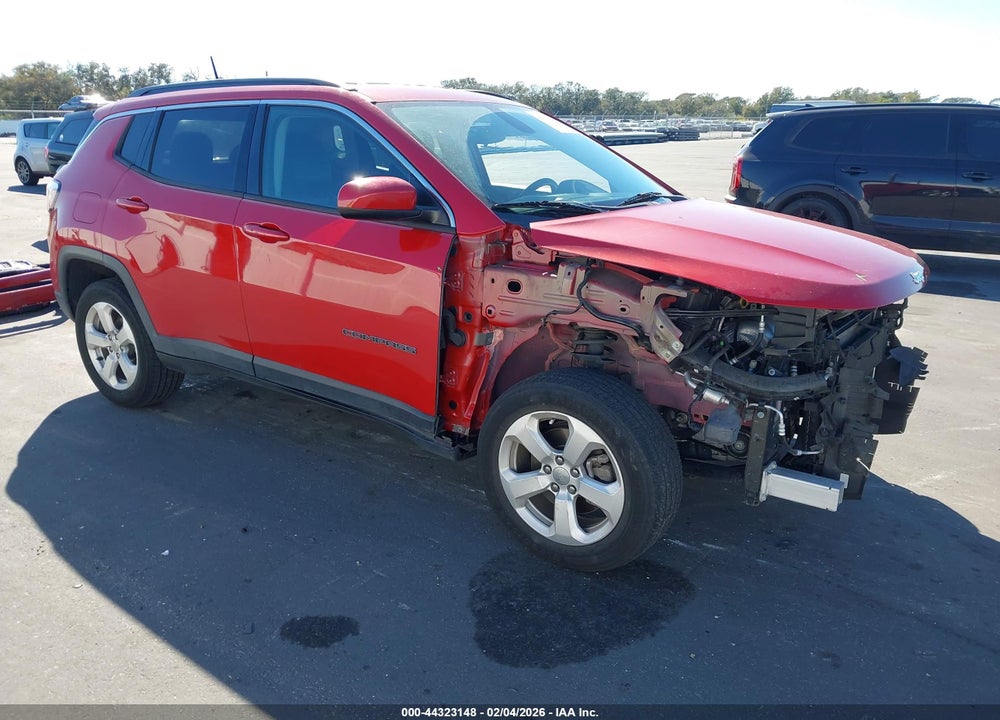 2018 JEEP COMPASS LATITUDE 4X4 VIN: 3C4NJDBB7JT262661
