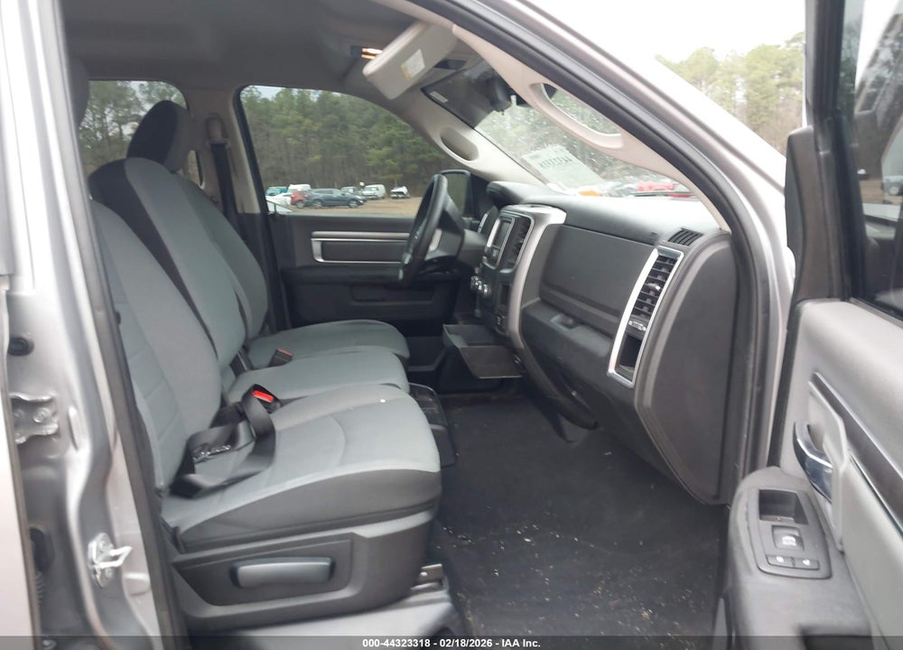 2022 RAM 1500 CLASSIC SLT VIN: 1C6RR7LG5NS241165
