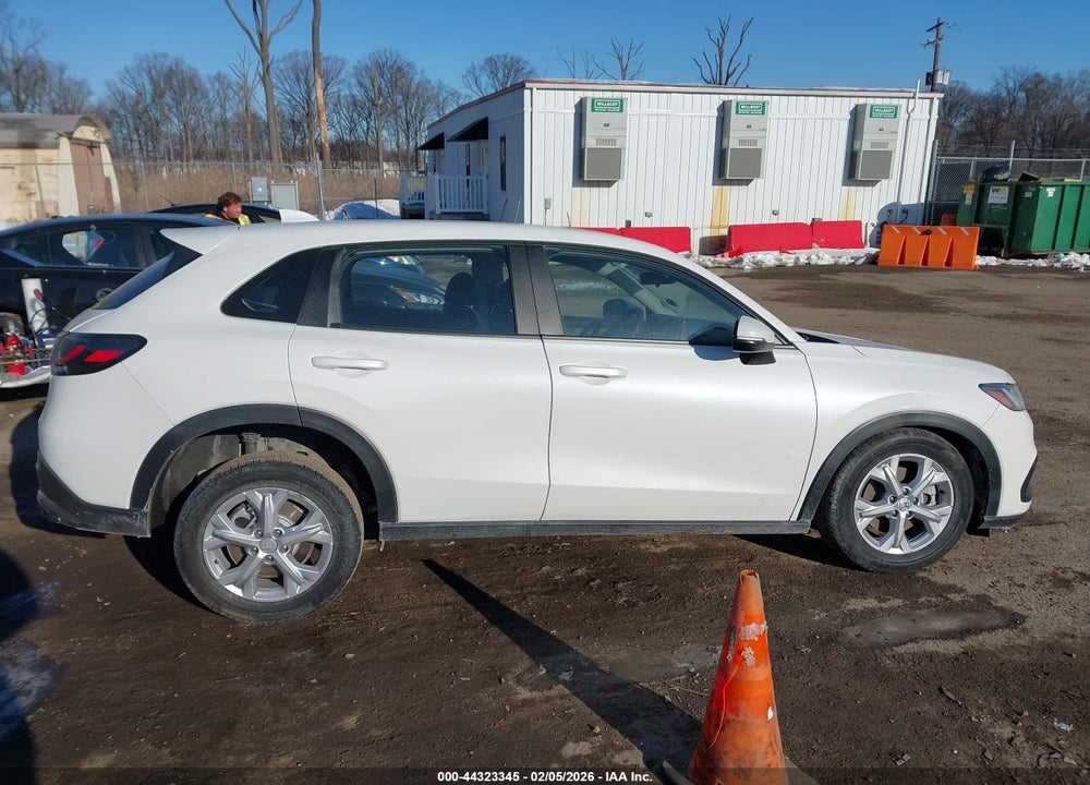 2025 HONDA HR-V AWD LX VIN: 3CZRZ2H33SM775989