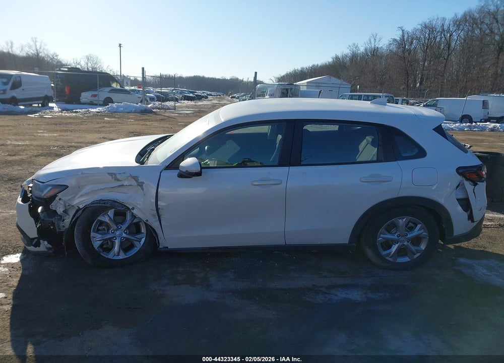2025 HONDA HR-V AWD LX VIN: 3CZRZ2H33SM775989