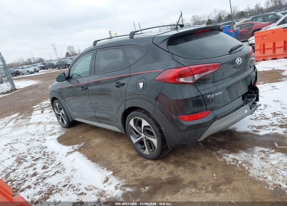 2017 HYUNDAI TUCSON SPORT VIN: KM8J3CA24HU587042