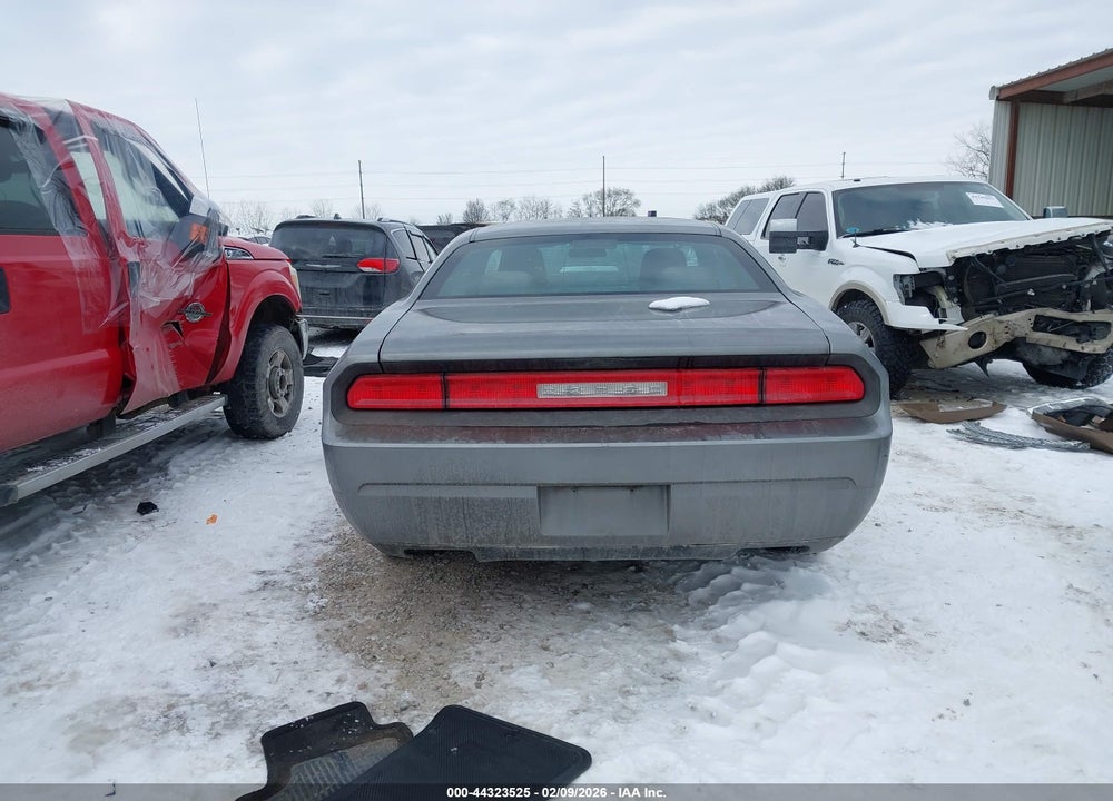 2012 DODGE CHALLENGER SXT VIN: 2C3CDYAG7CH243689