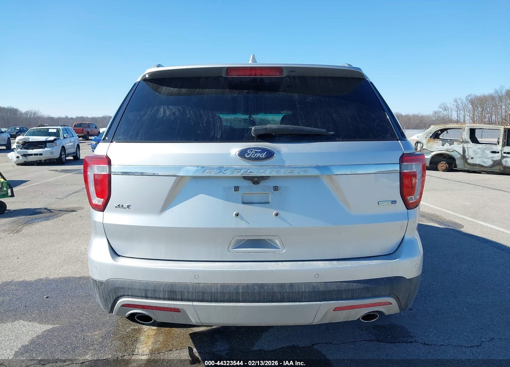 2016 FORD EXPLORER XLT VIN: 1FM5K8D82GGA02229
