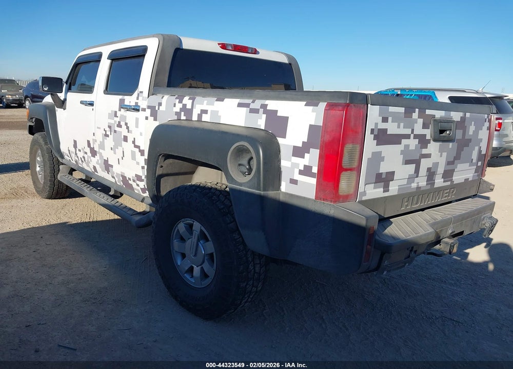 2009 HUMMER H3T ALPHA VIN: 5GNEN13L698140068