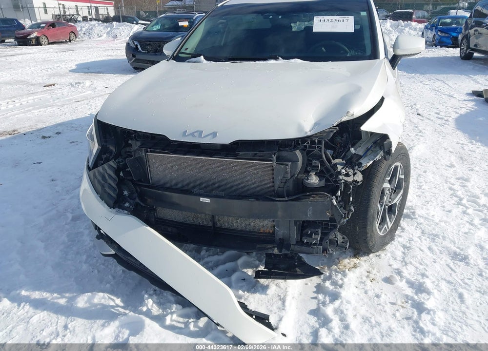 2023 KIA SPORTAGE LX VIN: KNDPUCAF6P7189178