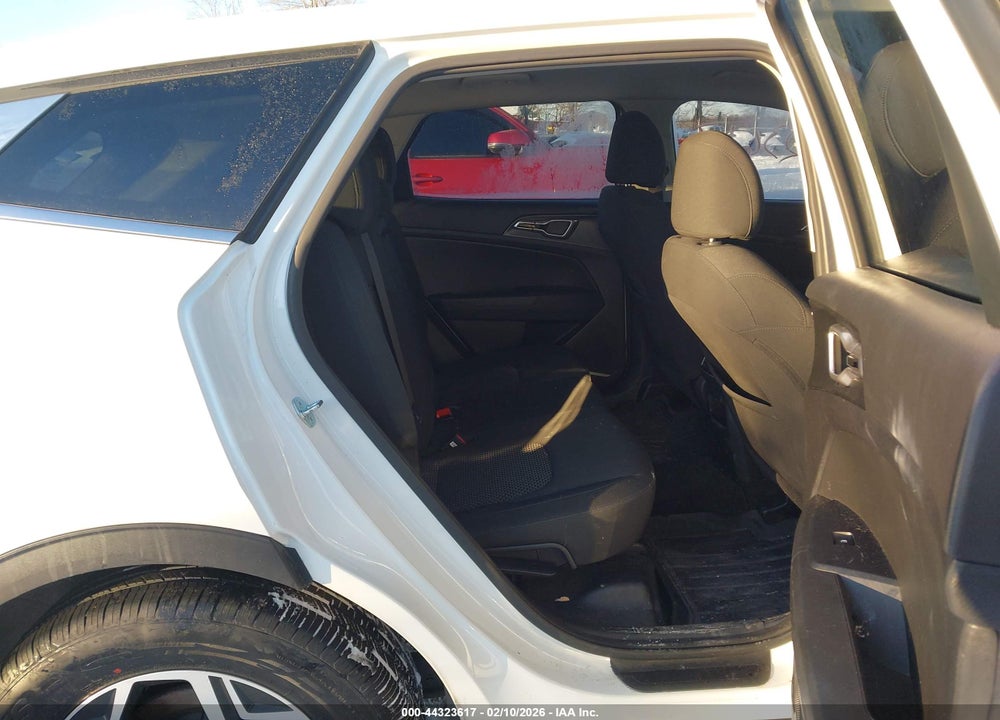 2023 KIA SPORTAGE LX VIN: KNDPUCAF6P7189178