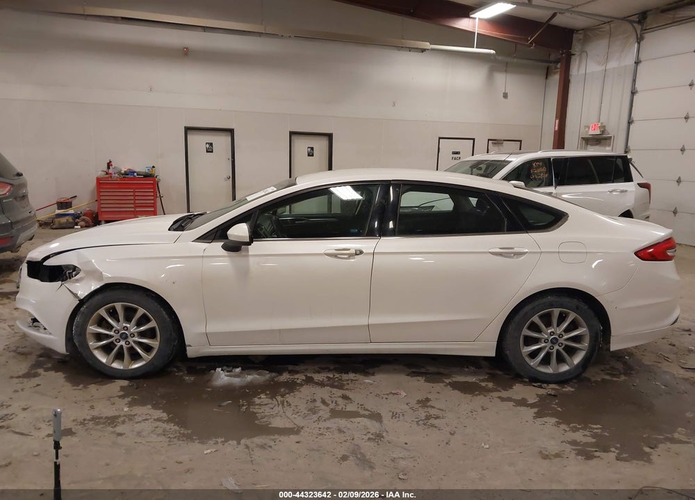 2017 FORD FUSION SE VIN: 3FA6P0H74HR106265