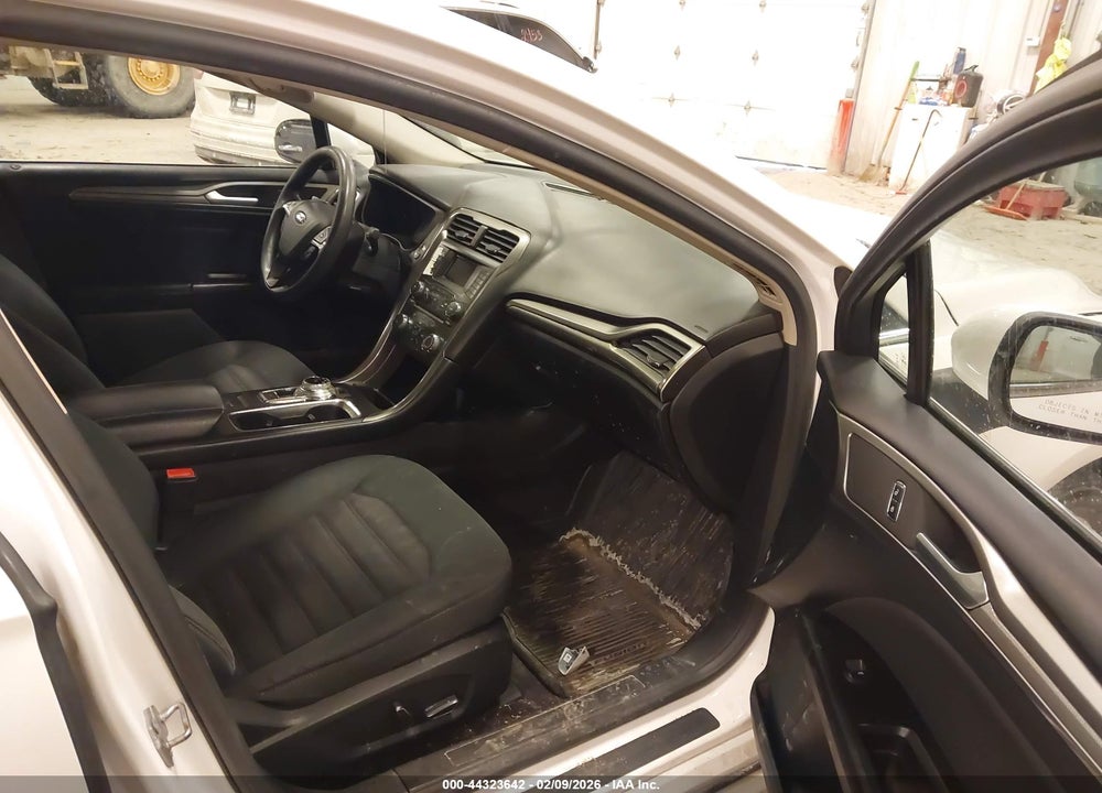 2017 FORD FUSION SE VIN: 3FA6P0H74HR106265