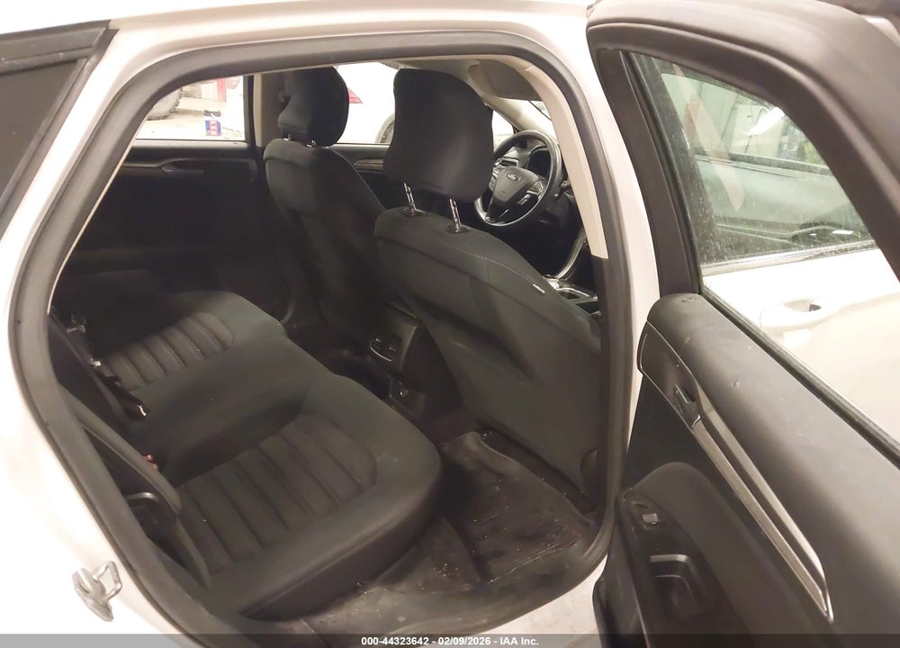 2017 FORD FUSION SE VIN: 3FA6P0H74HR106265