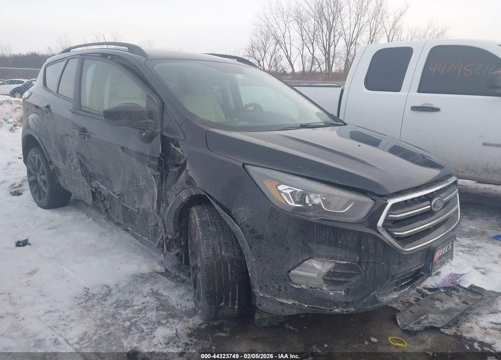 2018 FORD ESCAPE SEL VIN: 1FMCU9HD1JUD42219
