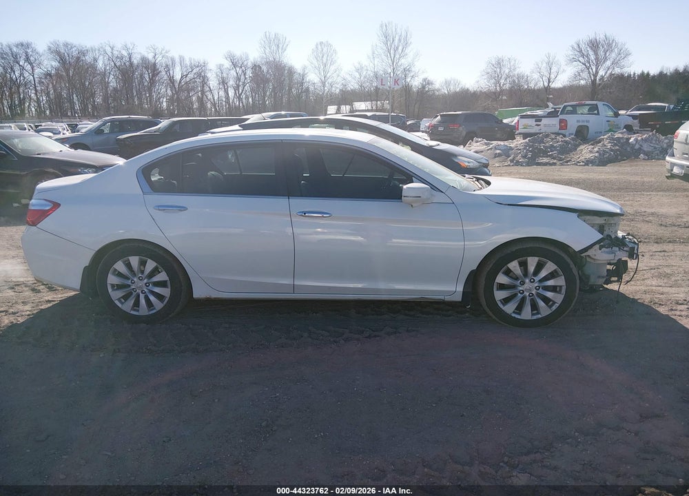 2015 HONDA ACCORD EX-L VIN: 1HGCR2F89FA175430