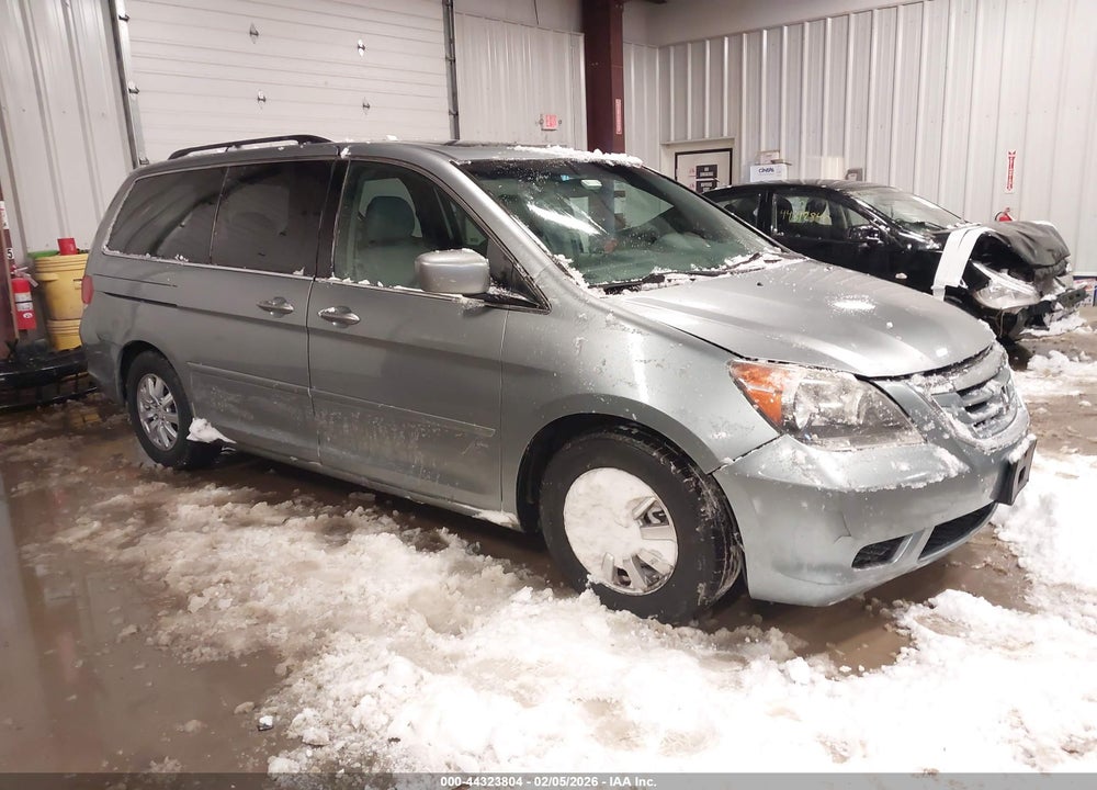 2008 HONDA ODYSSEY EX-L VIN: 5FNRL38758B058409