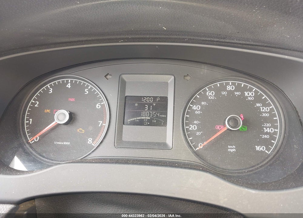 2014 VOLKSWAGEN JETTA 2.0L S VIN: 3VW2K7AJ0EM312730