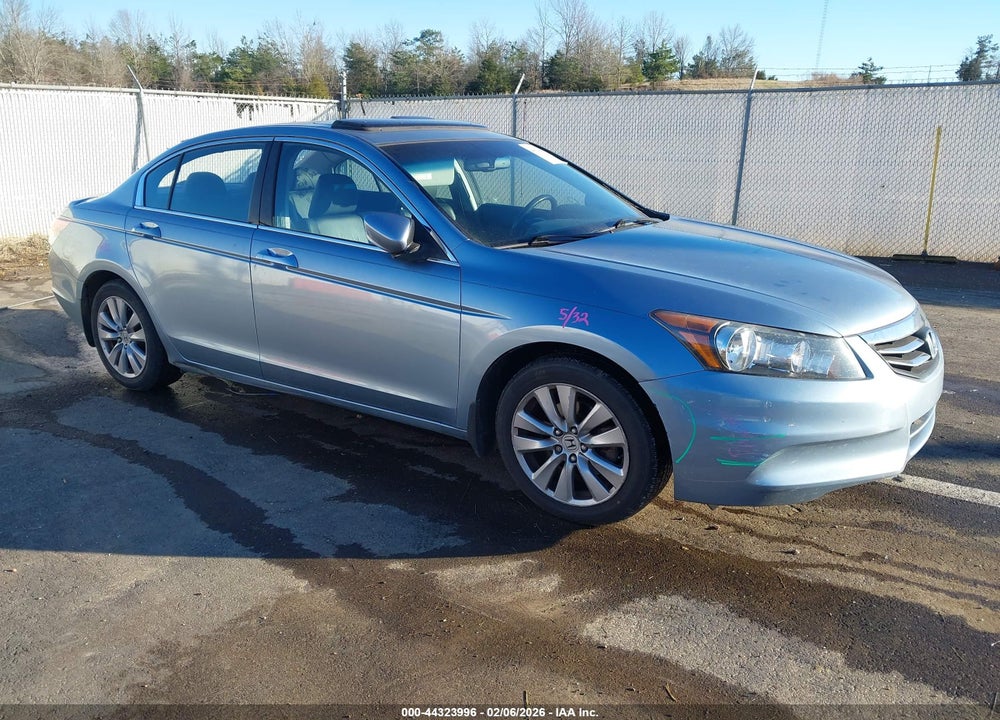 2011 HONDA ACCORD 2.4 EX-L VIN: 1HGCP2F81BA153132