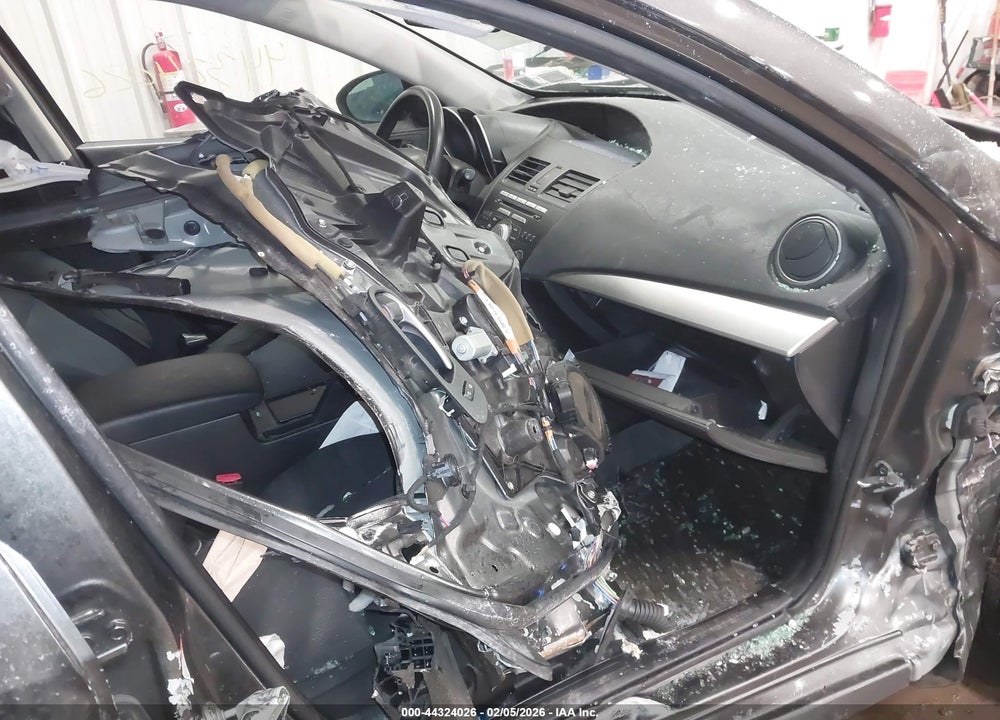 2010 MAZDA 3 I TOURING VIN: JM1BL1SG6A1248328