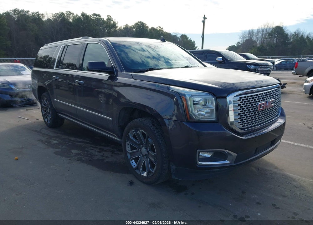 2016 GMC YUKON XL DENALI VIN: 1GKS2HKJ7GR479650