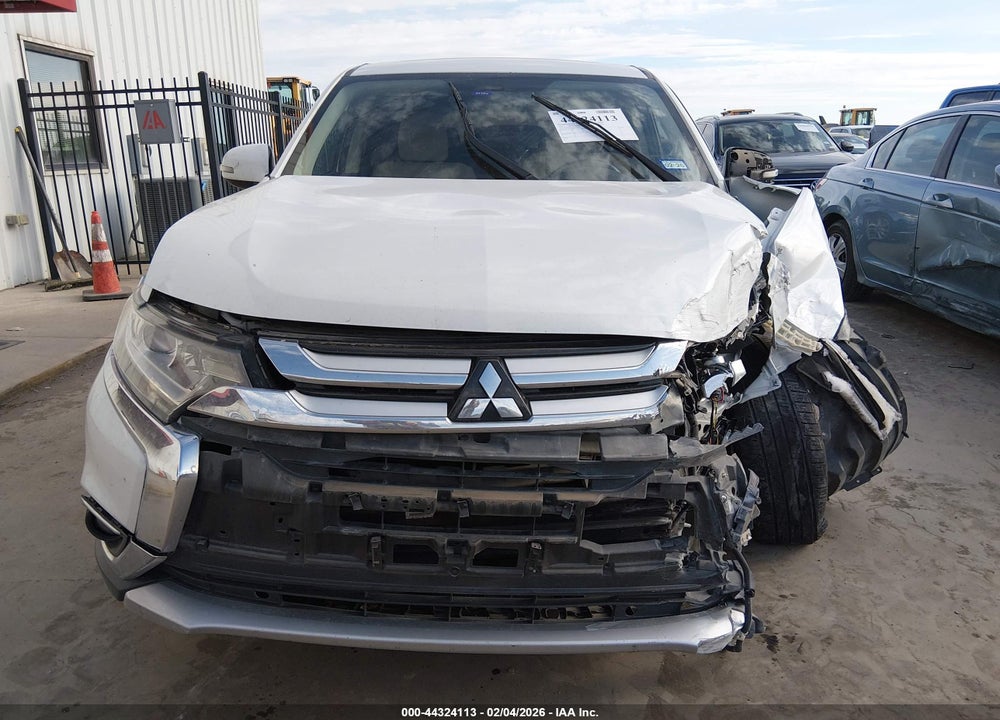 2017 MITSUBISHI OUTLANDER SE VIN: JA4AD3A35HZ000256