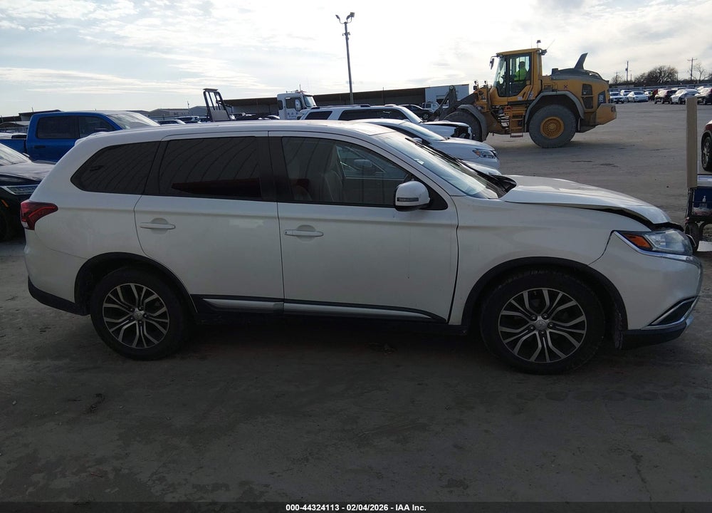 2017 MITSUBISHI OUTLANDER SE VIN: JA4AD3A35HZ000256