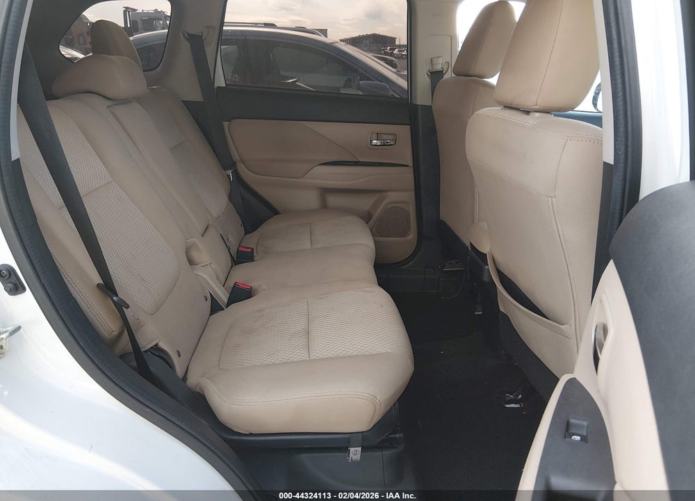 2017 MITSUBISHI OUTLANDER SE VIN: JA4AD3A35HZ000256