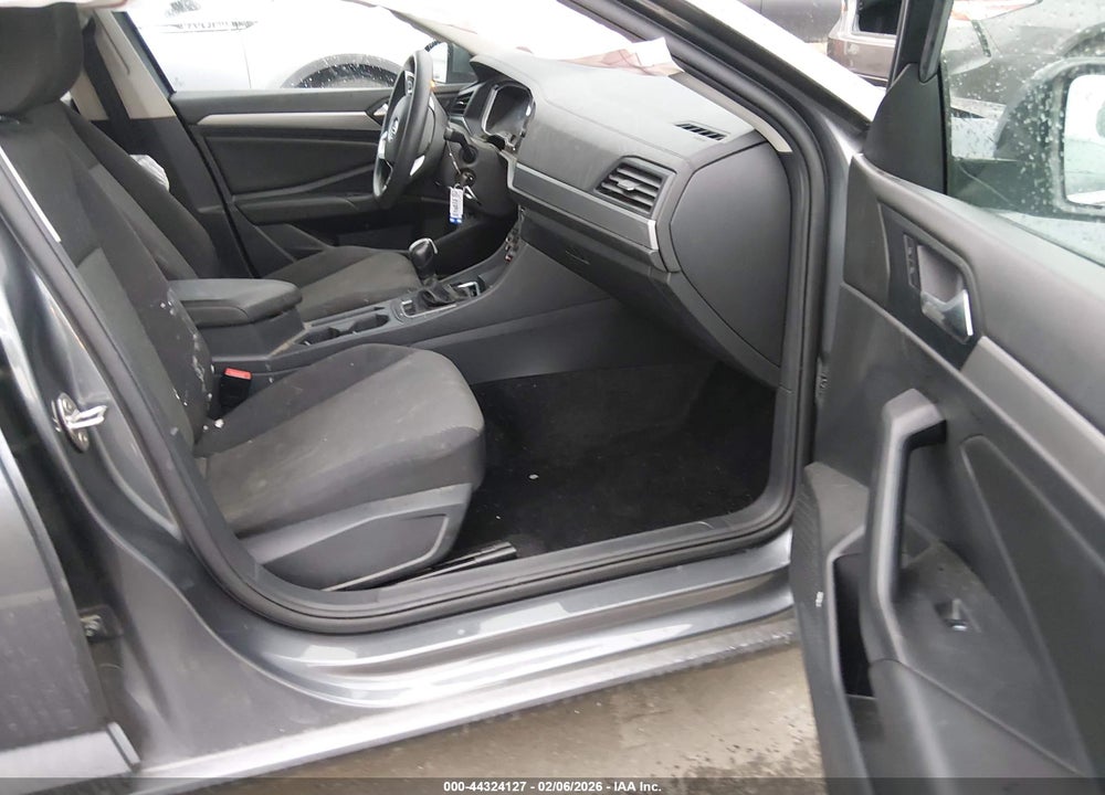 2019 VOLKSWAGEN JETTA 1.4T R-LINE/1.4T S/1.4T SE VIN: 3VWCB7BU5KM154622