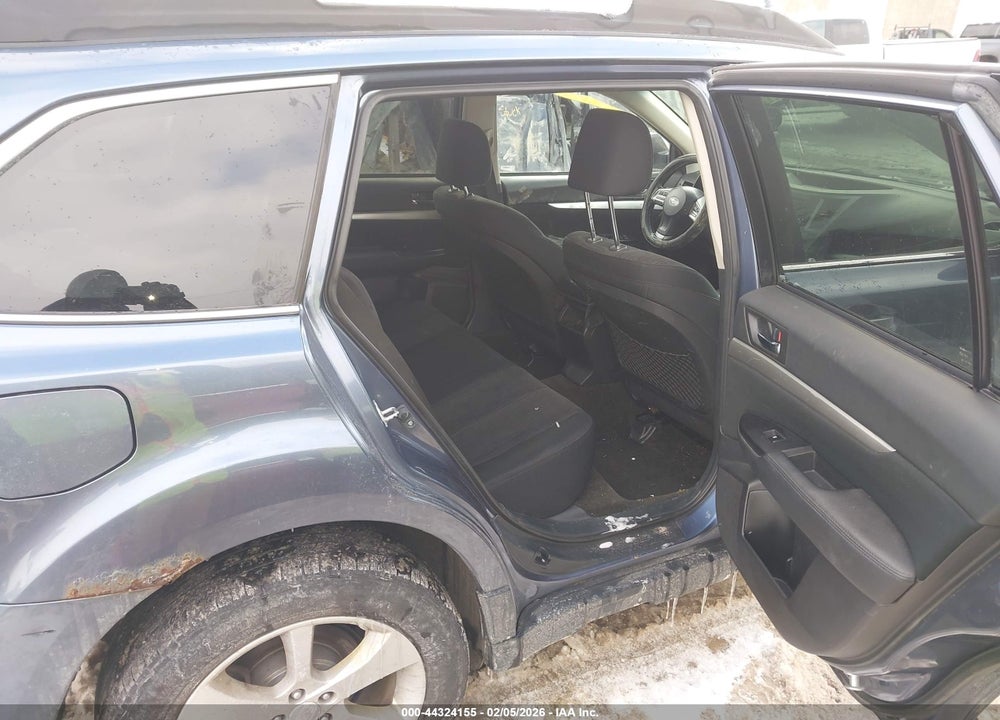 2013 SUBARU OUTBACK 2.5I PREMIUM VIN: 4S4BRBCC9D3285779