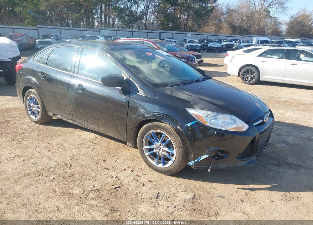 2018 FORD FOCUS SE VIN: 1FADP3FE4JL282568