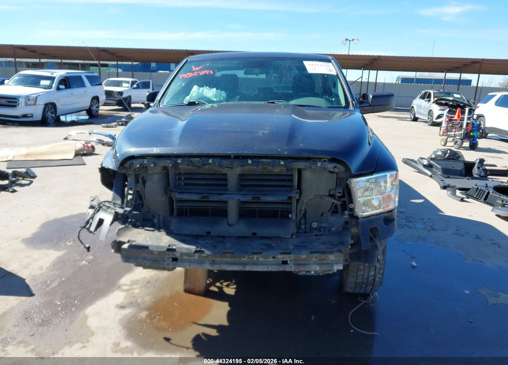 2017 RAM 1500 EXPRESS  4X2 6'4 BOX VIN: 1C6RR6FT9HS747718