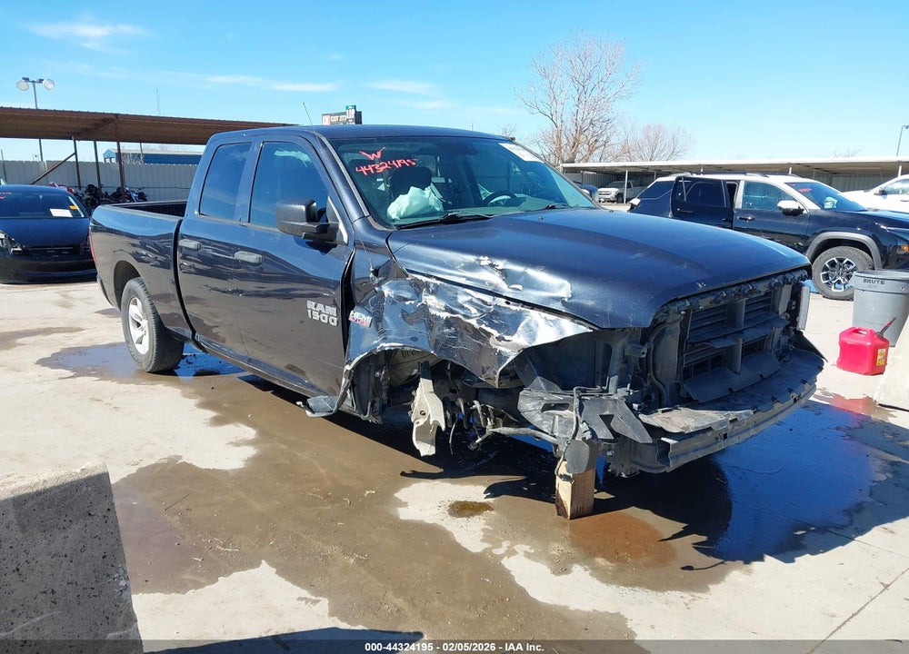 2017 RAM 1500 EXPRESS  4X2 6'4 BOX VIN: 1C6RR6FT9HS747718