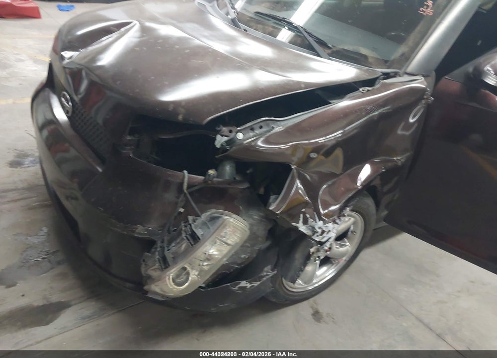 2008 SCION XB VIN: JTLKE50E281012938