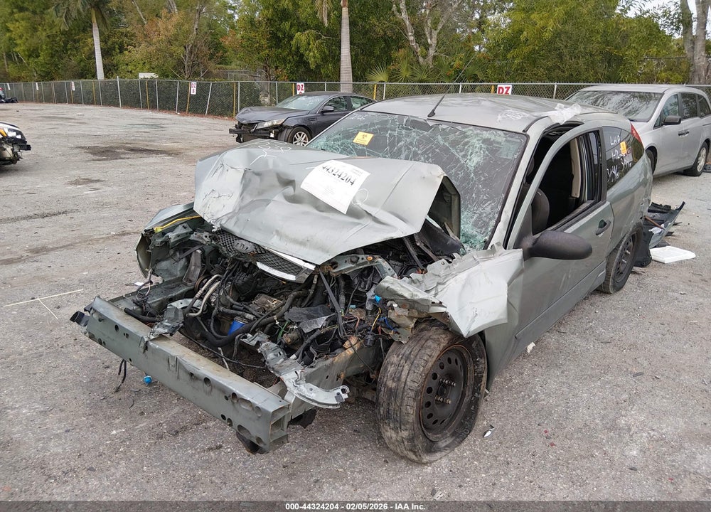 2006 FORD FOCUS ZX3 VIN: 1FAHP31N76W183046