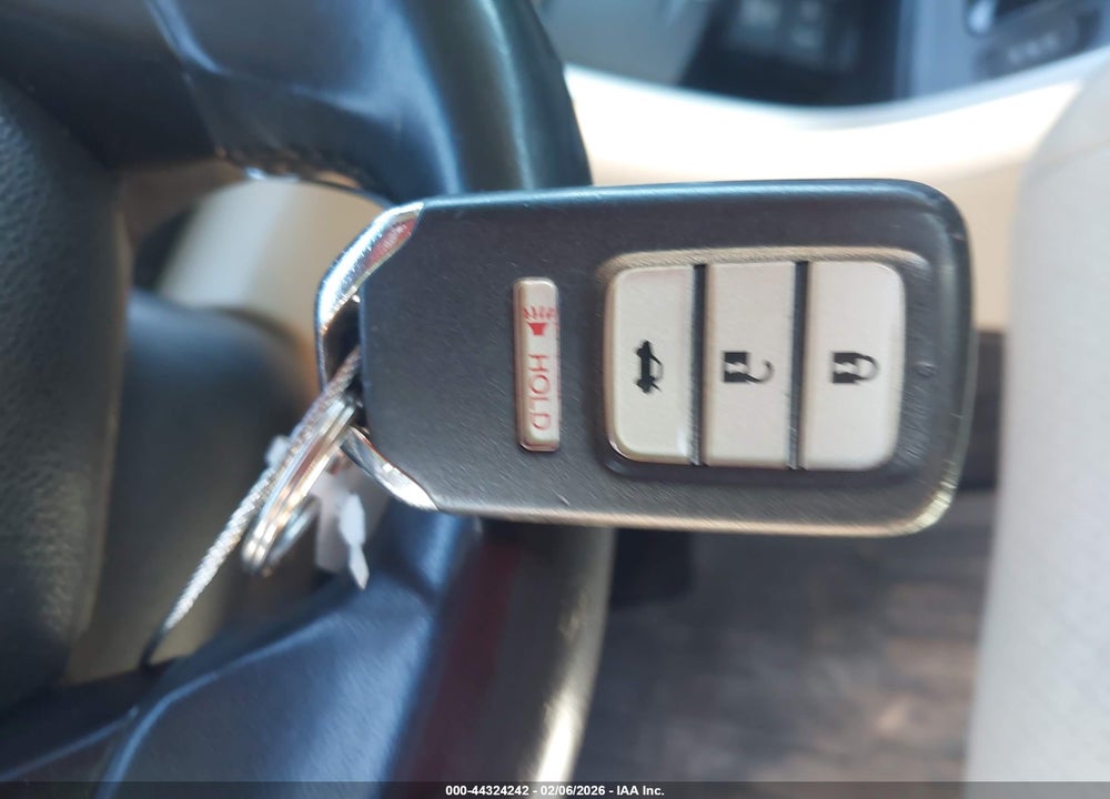 2015 HONDA ACCORD EX-L VIN: 1HGCR2F82FA002624
