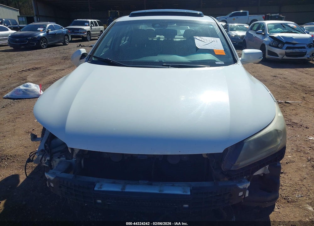 2015 HONDA ACCORD EX-L VIN: 1HGCR2F82FA002624